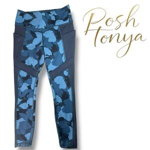 Athleta All In Blue Camo Stash Pocket High Rise Leggings Size S Athleisure